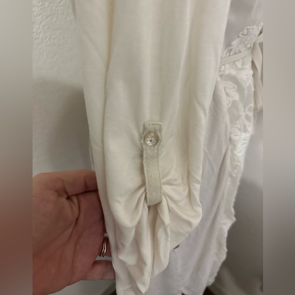 Anthropologie Tiny Embroidered Belted Ivory Shirt Dress -
size Medium - Picture 8 of 10